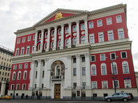 Московские муниципальные депутаты попросили мэрию отказаться от проведения публичных слушаний по реновации в интернете